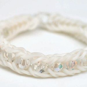 beaded rubber band bracelet